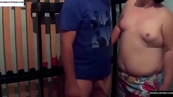 bbw fat woman sunny eatting x image