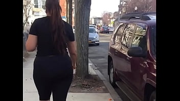 thick sexy girls in tight transparent leggings