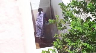 aunty_washing_cloth_nangi_photo