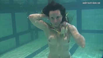 girls on swimming pool toilet cam pooping
