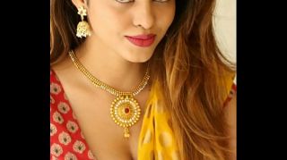 hot cute sexy actress anushka shetty saree navel rain romantic videos