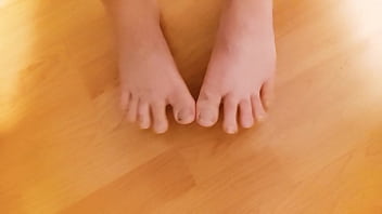granny dirty feet vids