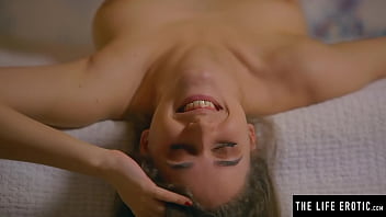 spying women alone and horny