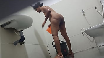 hidden cam triha bath porn