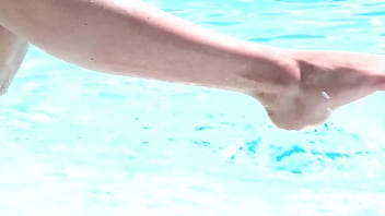 swimming pool xxx videos hd amrakan 3 anti