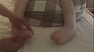 disabled_guy_gets_handjob