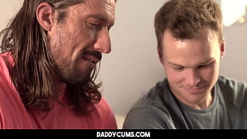 dad watch daighter with boyfriend tube joins
