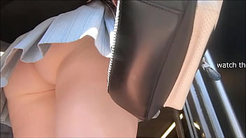 candid pantiless ls upskirt