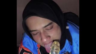 hijab shemale