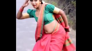 gujati anuty in saree hot video