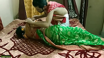 hot velllege aunty river hd sex