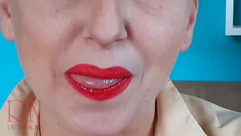 red lipstick kissing on lips anybunny