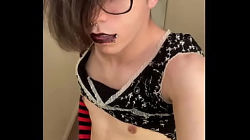 asian femboy cum solo