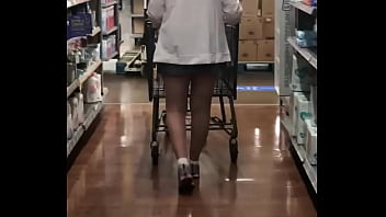 wife dtiving in short skirt xxx