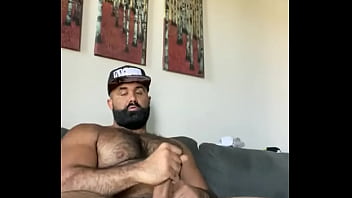 hairy bear srt8 cumshot