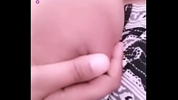doing yoga aunty pussy showing