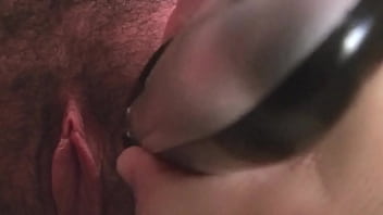 husband eating hairy pussy