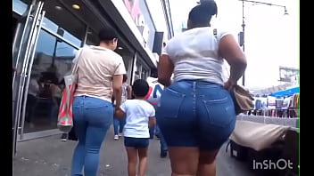 candid big asses