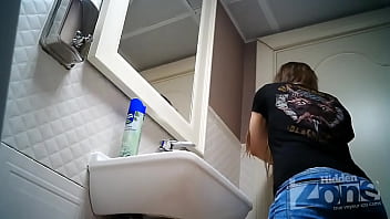 toileting nudes porn hidden cams chinese