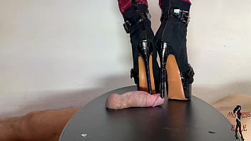 boots mistress