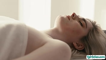hollywood vagina kisses movies
