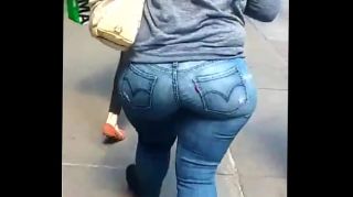 preeti zainta ass in tight jeans