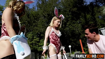 home sister holiday fuck