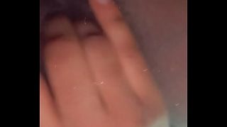 black girls wet mastebuting video