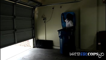 midget shemell porn