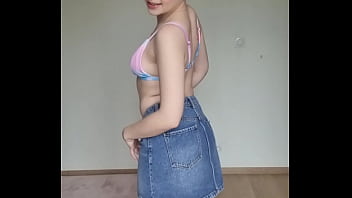 short skirts and red bra cougars