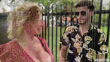 mature upskrit sara tube