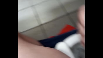 vk gay hung public